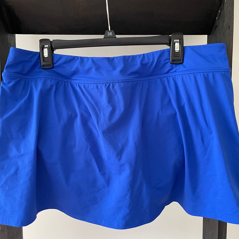 Women's Lands End Blue Swim Skirt Size 16